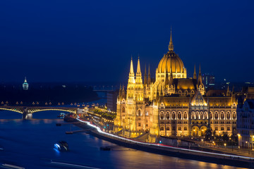 Obraz premium Parliament of Hungary in Budapest