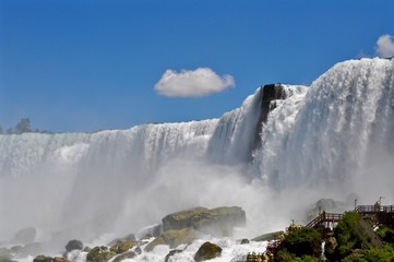 Niagara Wasserfälle in Ontario, Kanada - Niagara Falls, Bridal Veil Falls, American Falls,...