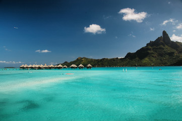 Fototapeta na wymiar Serene Bora Bora island view with turquoise water