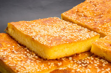 cheesecake with sesame seeds