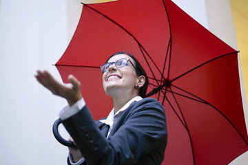Geschäftsfrau Regenschirm