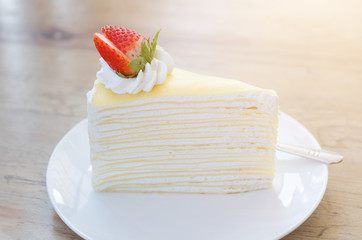 strawberry crape cake