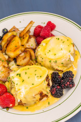 Crabcakes Benedict