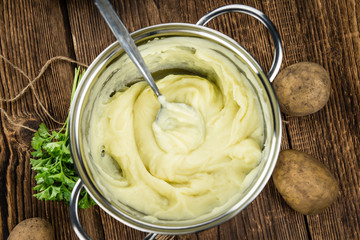 Mashed Potatoes (selective focus)