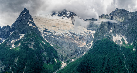 About the mountains, glaciers and waterfalls