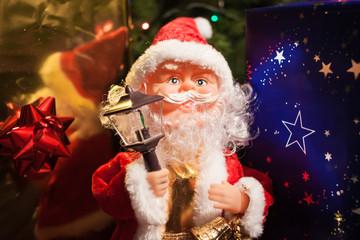 Babbo Natale e confezione regali ed un po' di magia
