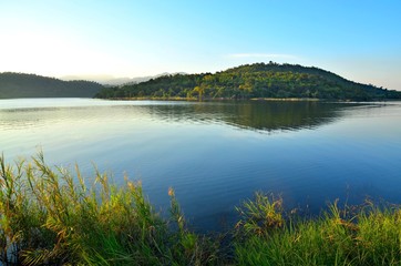 Fototapeta na wymiar lake nature landscape