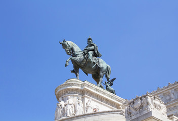Obraz premium Victor Emmanuel II statue at Altar of the Fatherland in Rome. The Altare della Patria is a monument built in honor of the first king of a unified Italy.