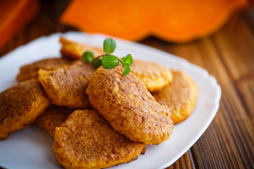 sweet pumpkin pancakes