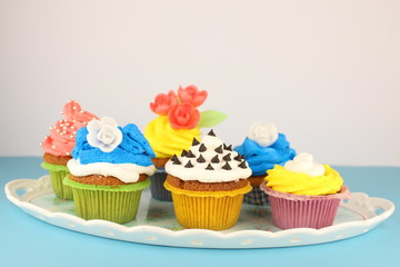 cupacakes on the tray