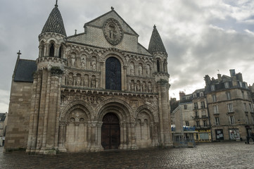Iglesia de Notre-Dame la Grande de Poitiers