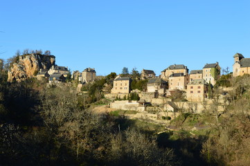 Fototapeta na wymiar Rodelle en Aveyron