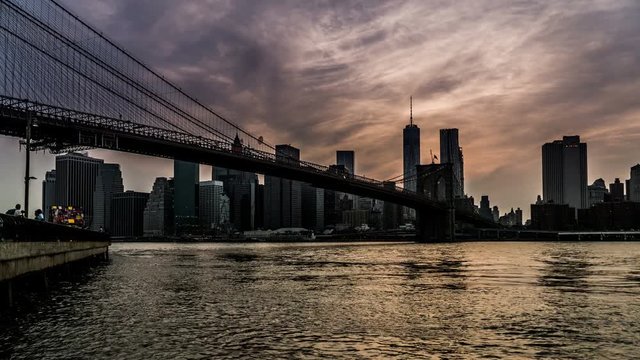  At twilight,the One World Trade Center and the Brooklyn Bridge, New York City, NY
