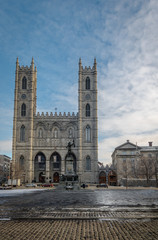 Fototapeta na wymiar Basilica of Notre-Dame of Montreal - Montreal, Quebec, Canada
