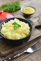 Mashed potatoes in bowl