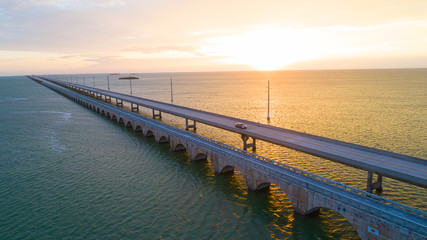 Fototapeta premium Sunrise Seven Mile Bridge Overseas Highway Florida Keys