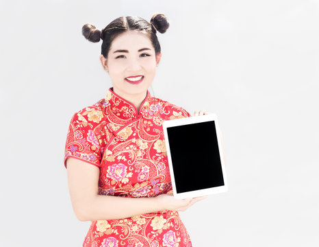 chinese lady show tablet on white