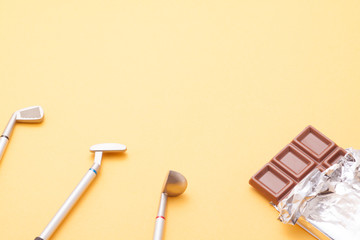 チョコレートとモールのハート　バレンタイン
