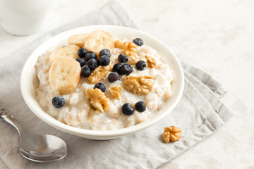 Oatmeal porridge