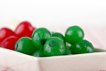 Cocktail onions on a plate