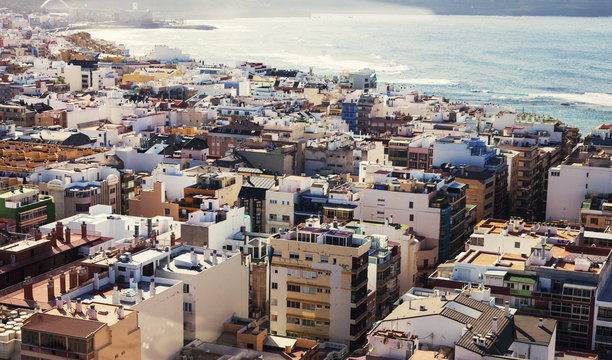 Panorama of Las Palmas © Henryk Sadura