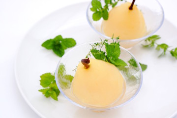 洋梨のコンポート