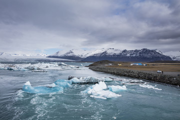 Fototapeta premium The Jokulsarlon glacier lagoon in Iceland during a bright summer night