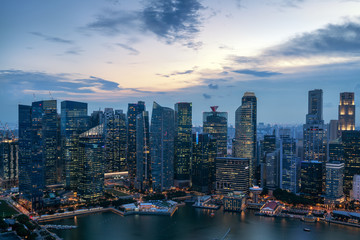 Fototapeta na wymiar Singapore City Skyline at Sunset