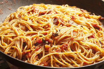 Spaghetti alla Puttanesca, the Roman classic