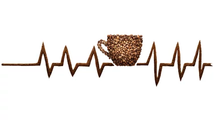 Fotobehang Koffie Koffie beat / creatieve stilleven foto van een koffiekopje en pulse lijn gek van koffiebonen op wit.