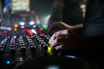 Dj & Party