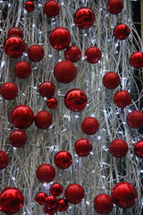 Boules de Noël rouges scintillantes