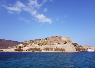 Fototapeta na wymiar Island fortress of Spinalonga Greece