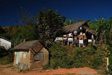 Petit village africain © Ariane Citron