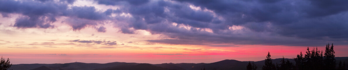 Fototapeta na wymiar Sunset and sunrise
