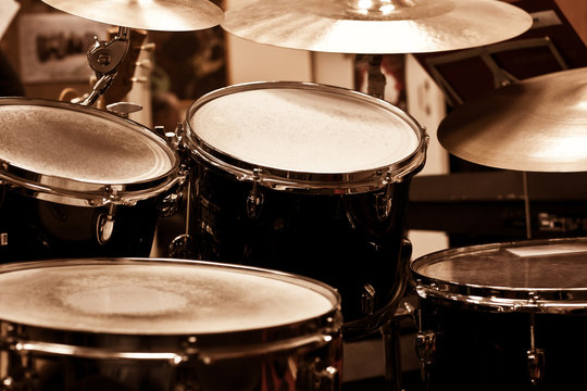  Detail of a drum kit in dark colors