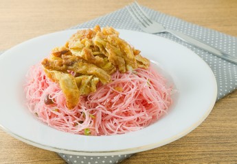 Thai Red Fried Rice Vermicelli with Eggs and Scallion