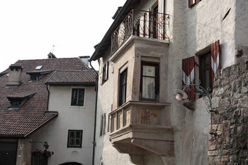Kurstadt Meran Altstadt Hauserfassaden historischer Gebäude