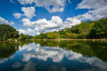 Fototapeta na wymiar Beautiful clouds reflecting in the lake at Freedom Park, in Char