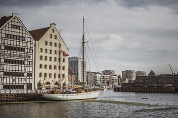 Obraz premium Marina at Motlawa river in Gdansk, Poland.
