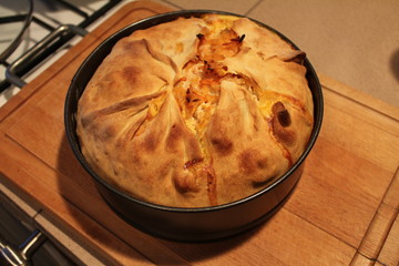 Rice cake on a shortcrust pastry, vegan