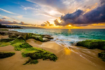Photo sur Plexiglas Mer / coucher de soleil Beau coucher de soleil hawaïen sur la côte nord d& 39 Oahu