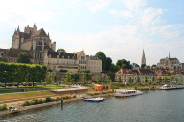 Obraz premium Auxerre, ville d'art et d'histoire, France