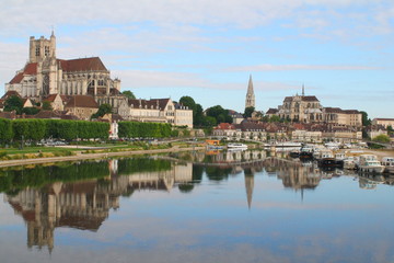 Obraz premium Auxerre, ville d'art et d'histoire, France