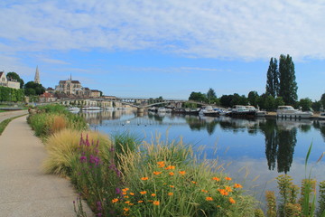 Obraz premium Auxerre, ville d'art et d'histoire, France