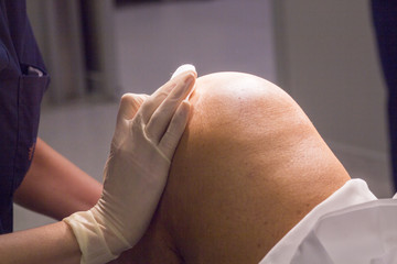 Post anaesthetic knee surgery