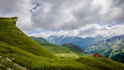 Obraz premium Strada sul Grossglockner in Austria 