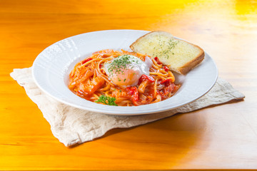 tomato and egg pasta
