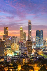 Foto op Plexiglas Stadsgezicht van Bangkok moderne wolkenkrabber gebouw in het centrum van Bangkok in Thailand. © ChomchoeiFoto
