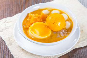 mango iced dessert